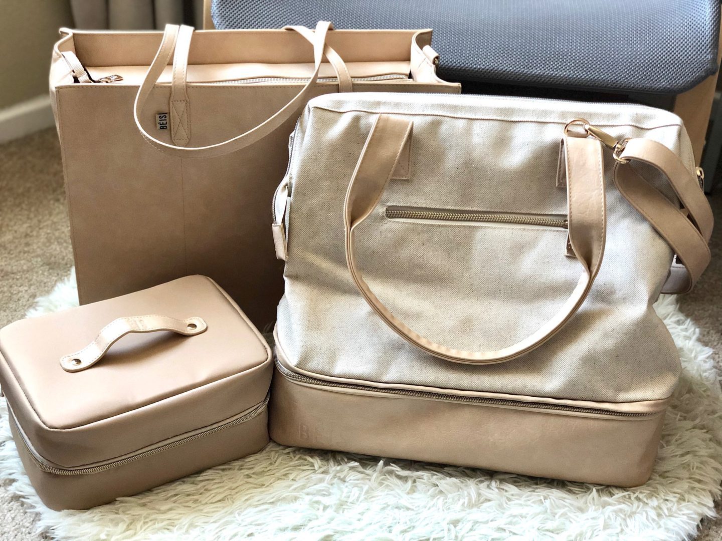 Beis Travel Review of Weekender Mini, Work Tote and Hanging Cosmetics Case